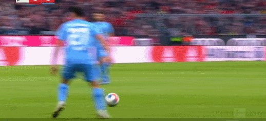 1636210773813080176.gif 拜仁28.gif