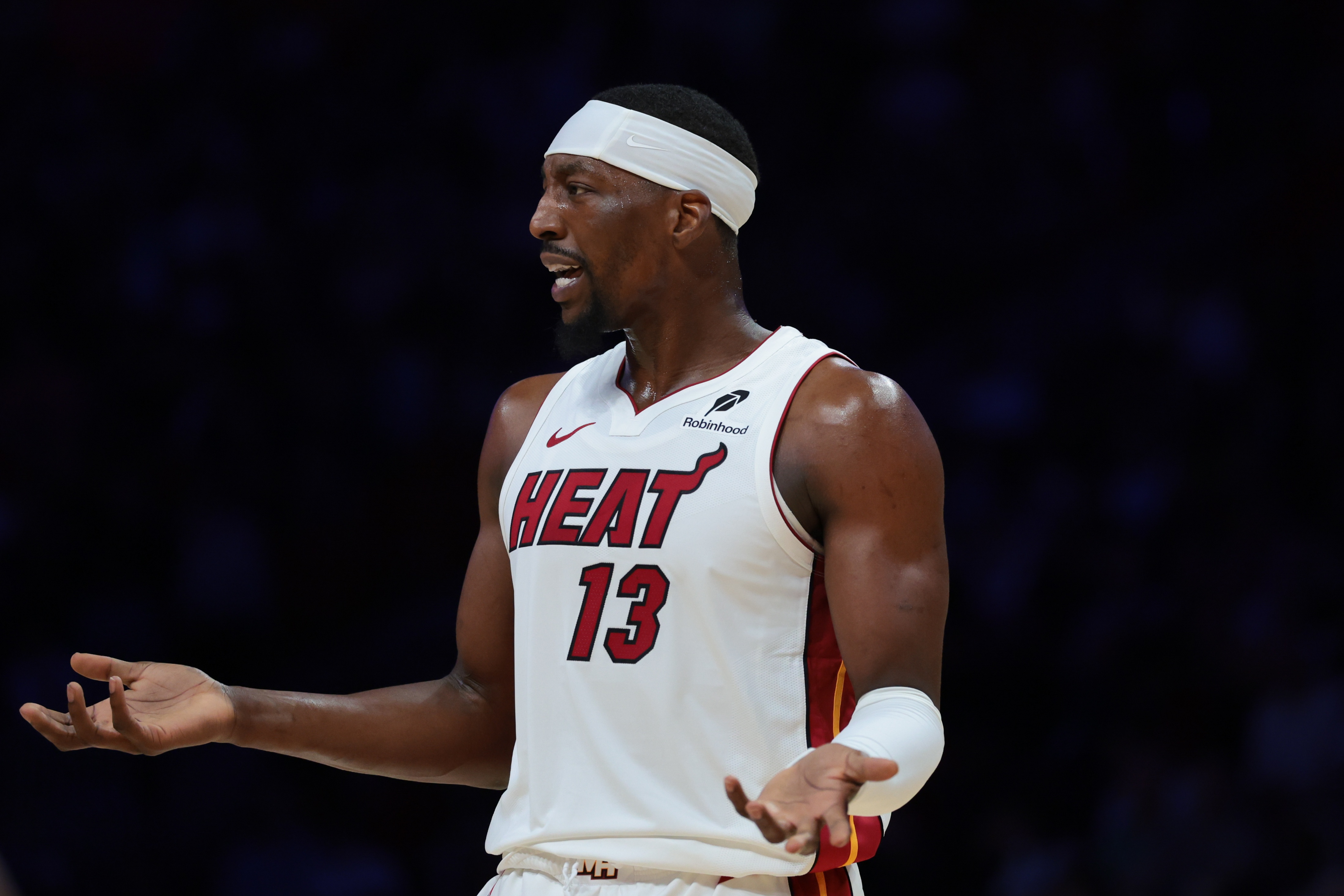 世界杯手机直播软件安装-可惜空砍！阿德巴约23中13砍全场最高32分 另有9板3断&amp;第三节11分