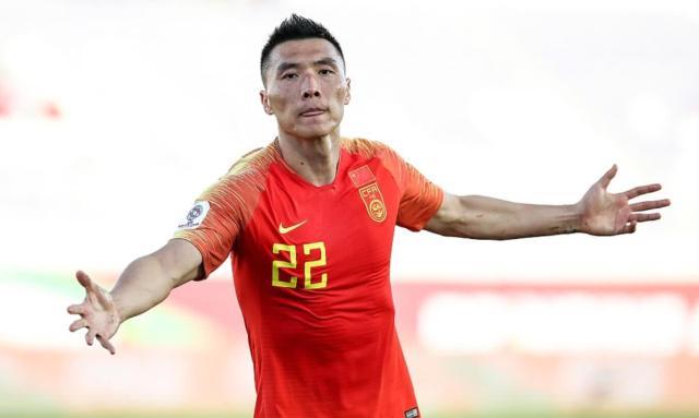 世界杯官方直播客户端下载中心-​于大宝：40强赛出线目标始终未变 在国足会踢后卫